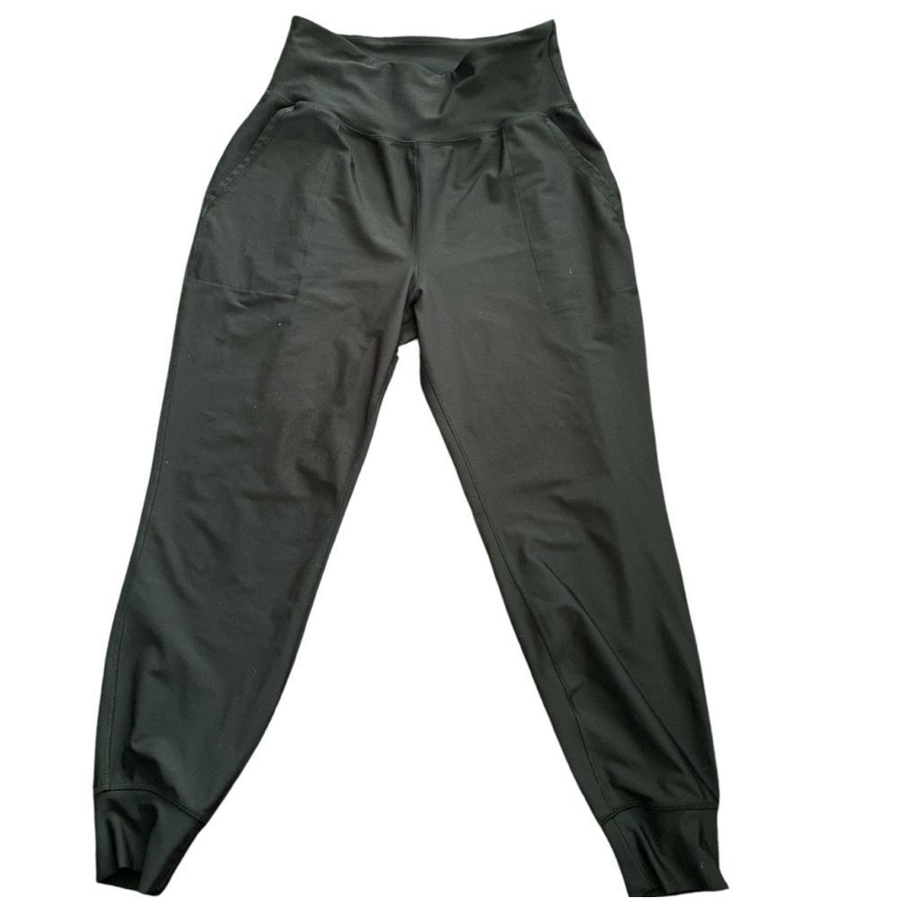 Old Navy High-Waisted Black Joggers. Size Large